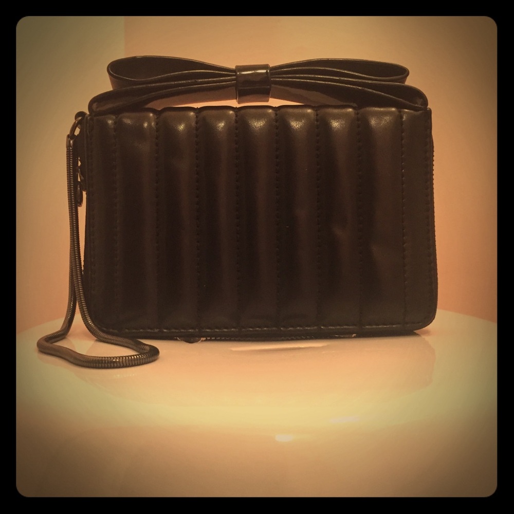 Black Clutch